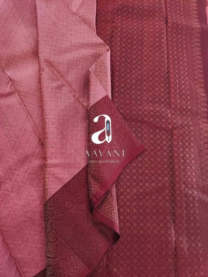 Maroon Color with Onion Pink Combination Soft Silk Saree - Image 2
