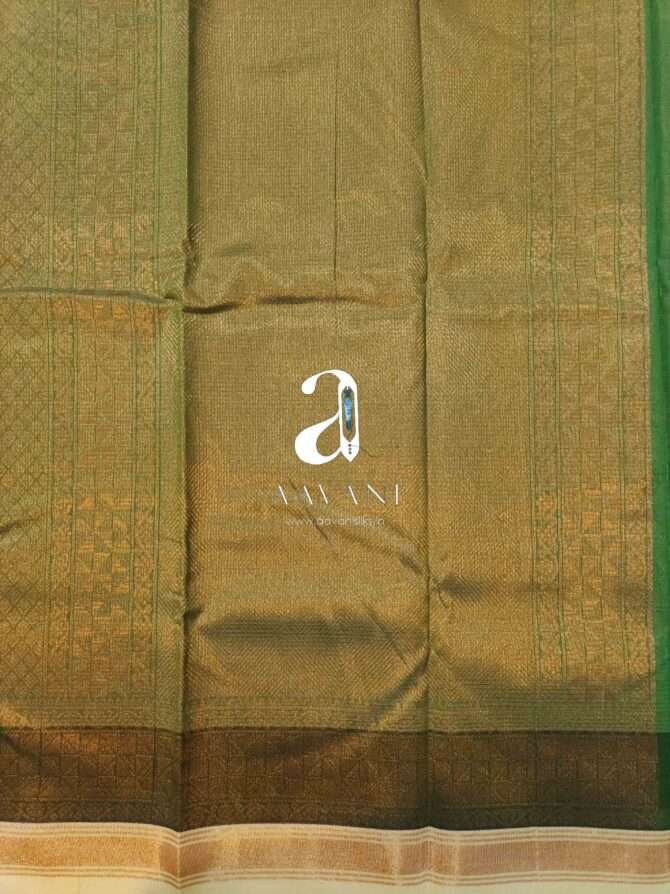 Beautiful Pastel Green Color Korvai Border All Self Silk Cotton Saree - Image 4