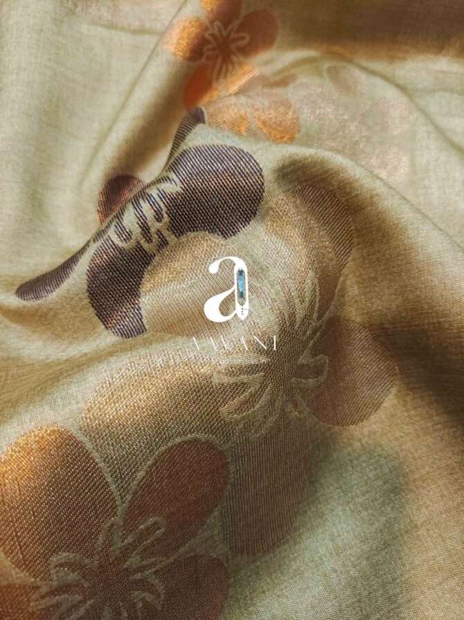Elegant Light Kakhi Color Banaras Saree - Image 3