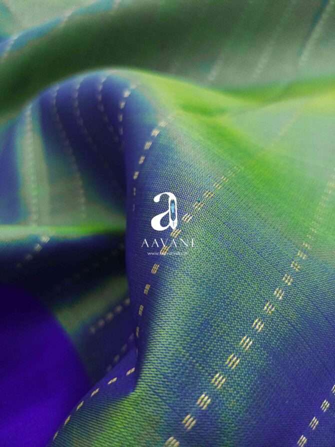 Dark green with Blue Soft Silk Saree - Image 3