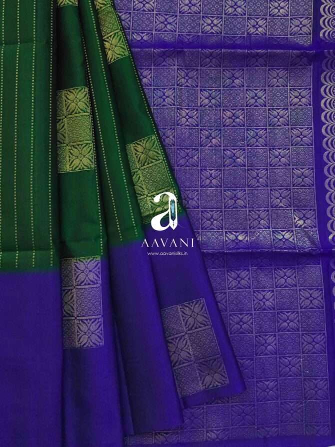 Dark green with Blue Soft Silk Saree - Image 6