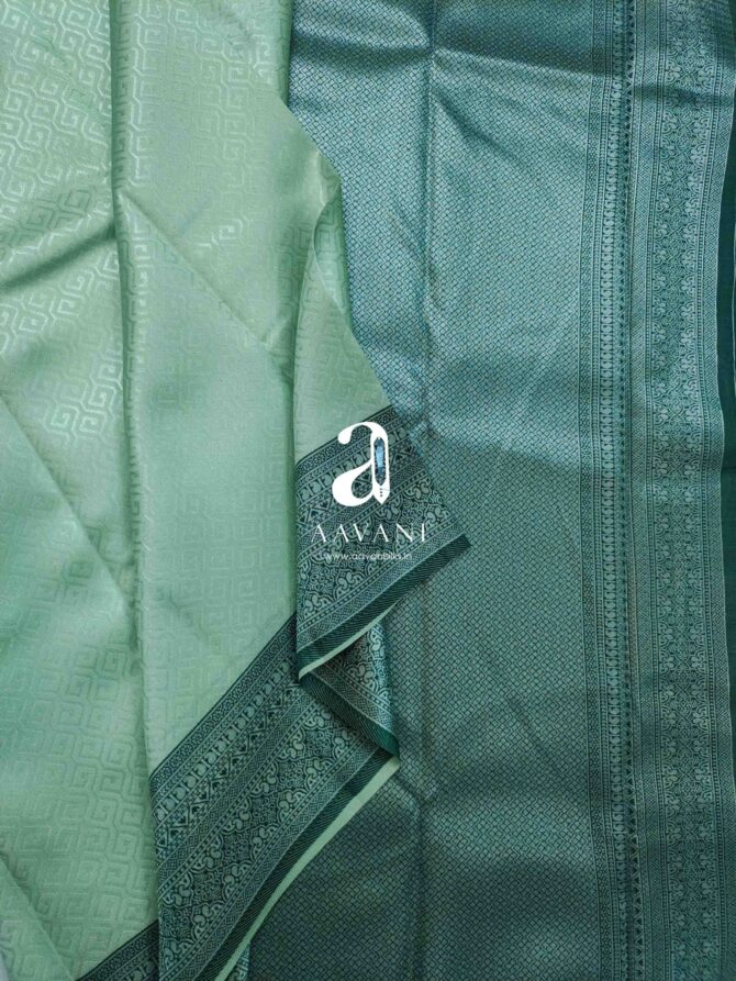 Elegant Silver Zari Semi Silk Saree - Pista Green - Image 2