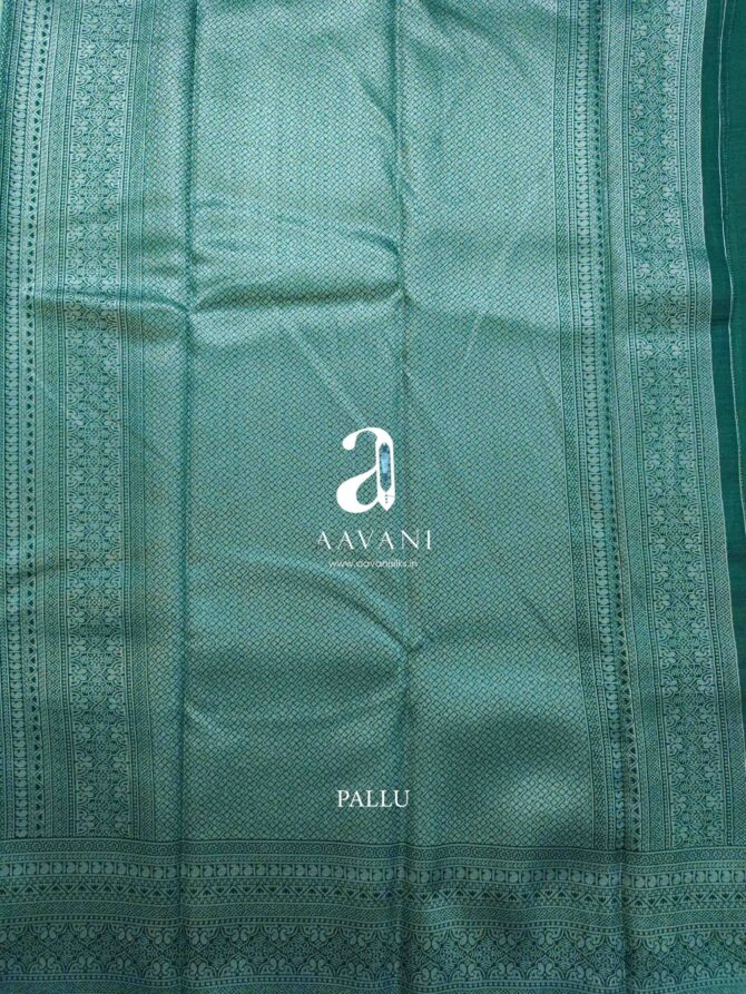 Elegant Silver Zari Semi Silk Saree - Pista Green - Image 4