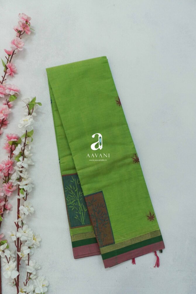 Charming Cotton Saree – Elegant Weaves for Every Occasion!