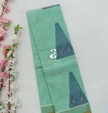 Charming Cotton Saree – Elegant Weaves for Every Occasion!