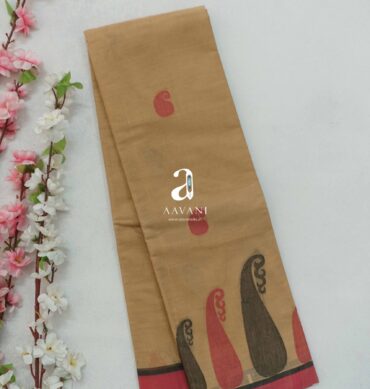 Charming Cotton Saree – Elegant Weaves for Every Occasion!