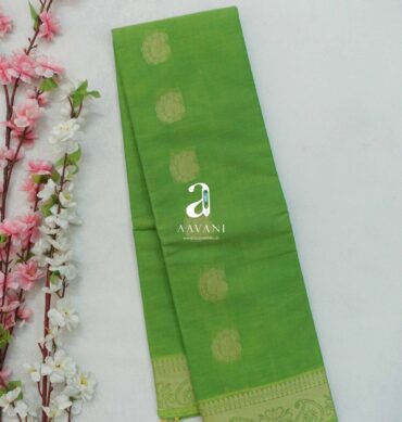 Charming Cotton Saree – Elegant Weaves for Every Occasion!