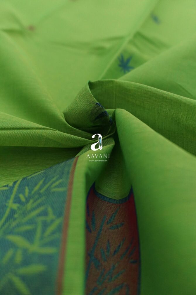 Charming Cotton Saree – Elegant Weaves for Every Occasion! - Image 3