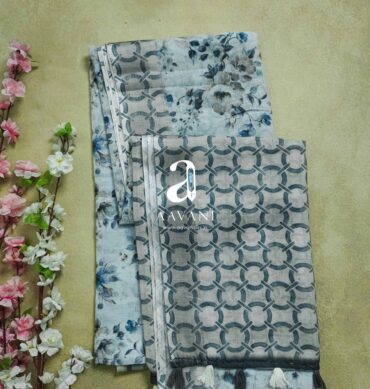 Beautiful Linen Saree