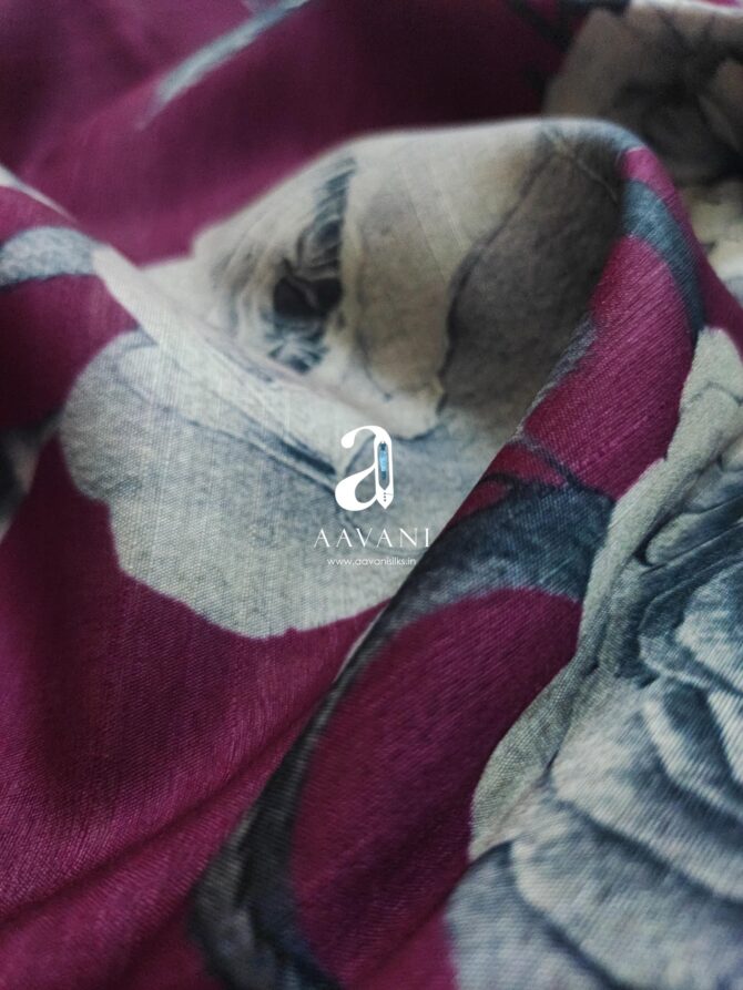 Printed Tussar Saree - Magenta Colour - Image 3