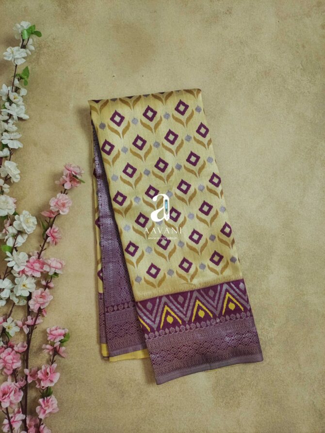 Ikkat Pattern Semi Silk Saree