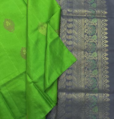 Elegant Handloom Soft Silk Saree Without Border Saree