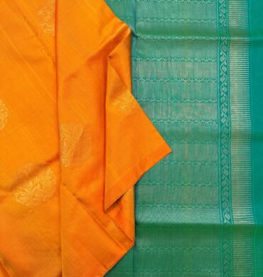 Without Border Handloom Soft Silk Saree