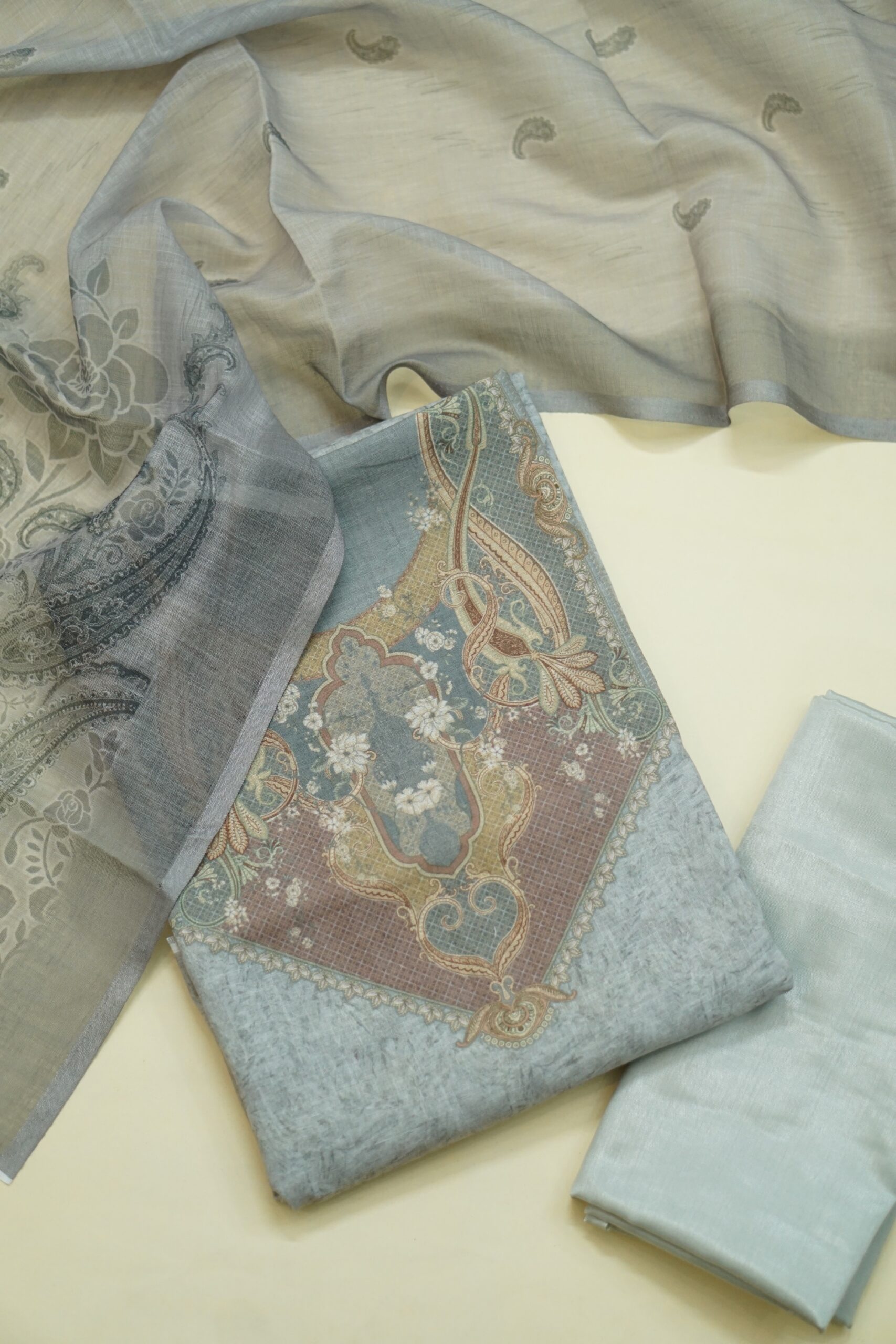 OFFER SALE - Unstitched Salwar Material