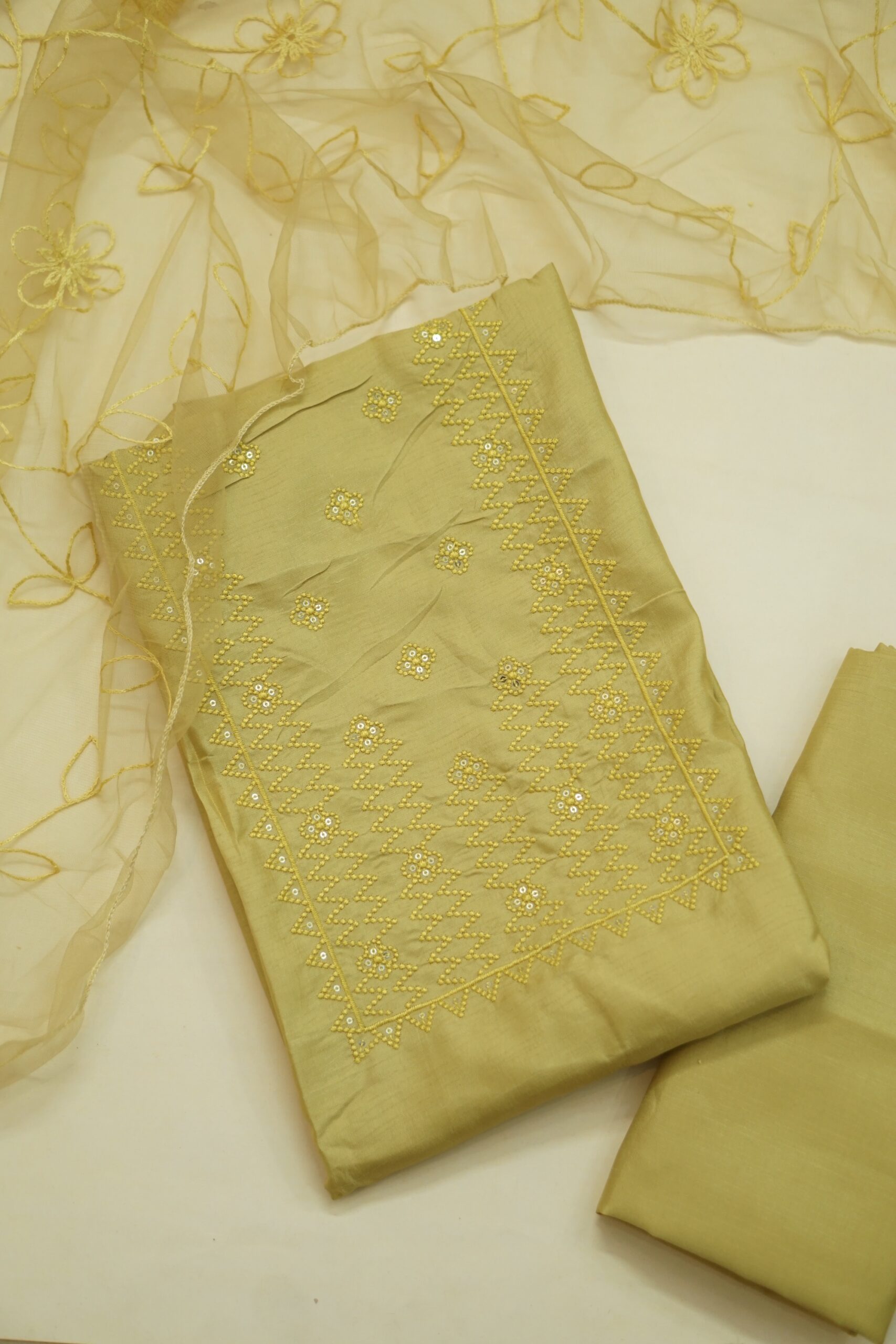 OFFER SALE - Unstitched Salwar Material