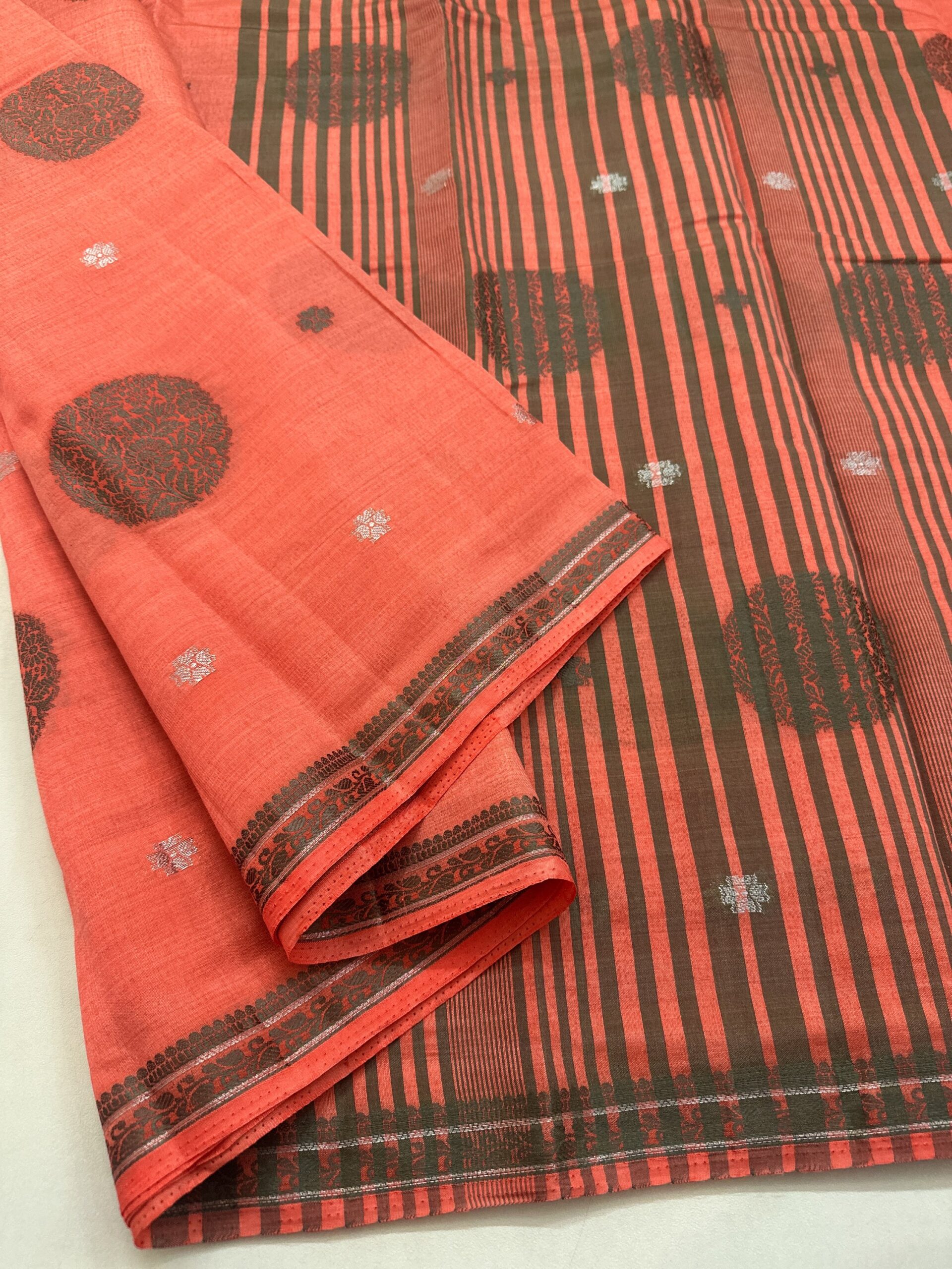 Elegant Semi Tussar Saree - Image 4