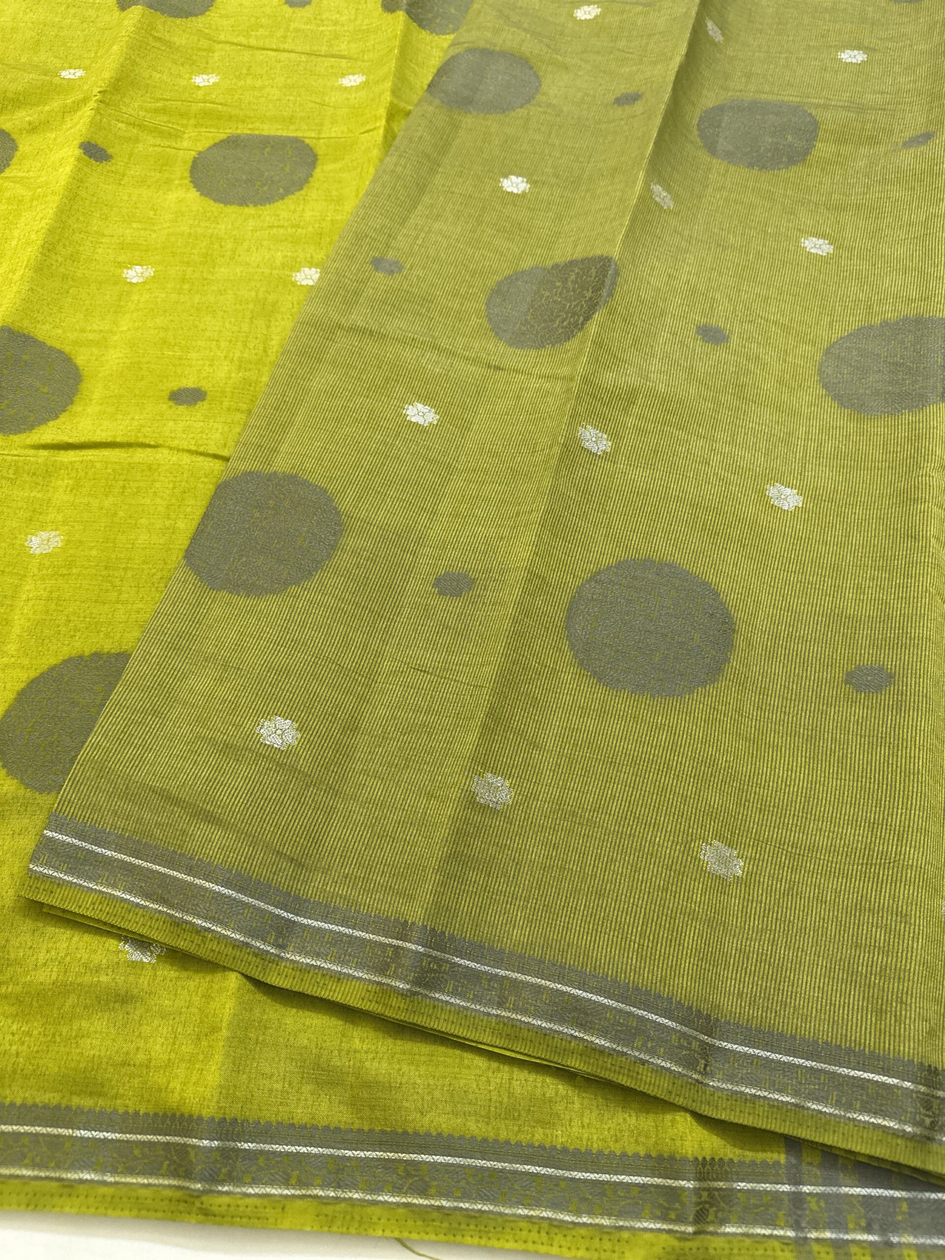 Elegant Semi Tussar Saree - Image 5