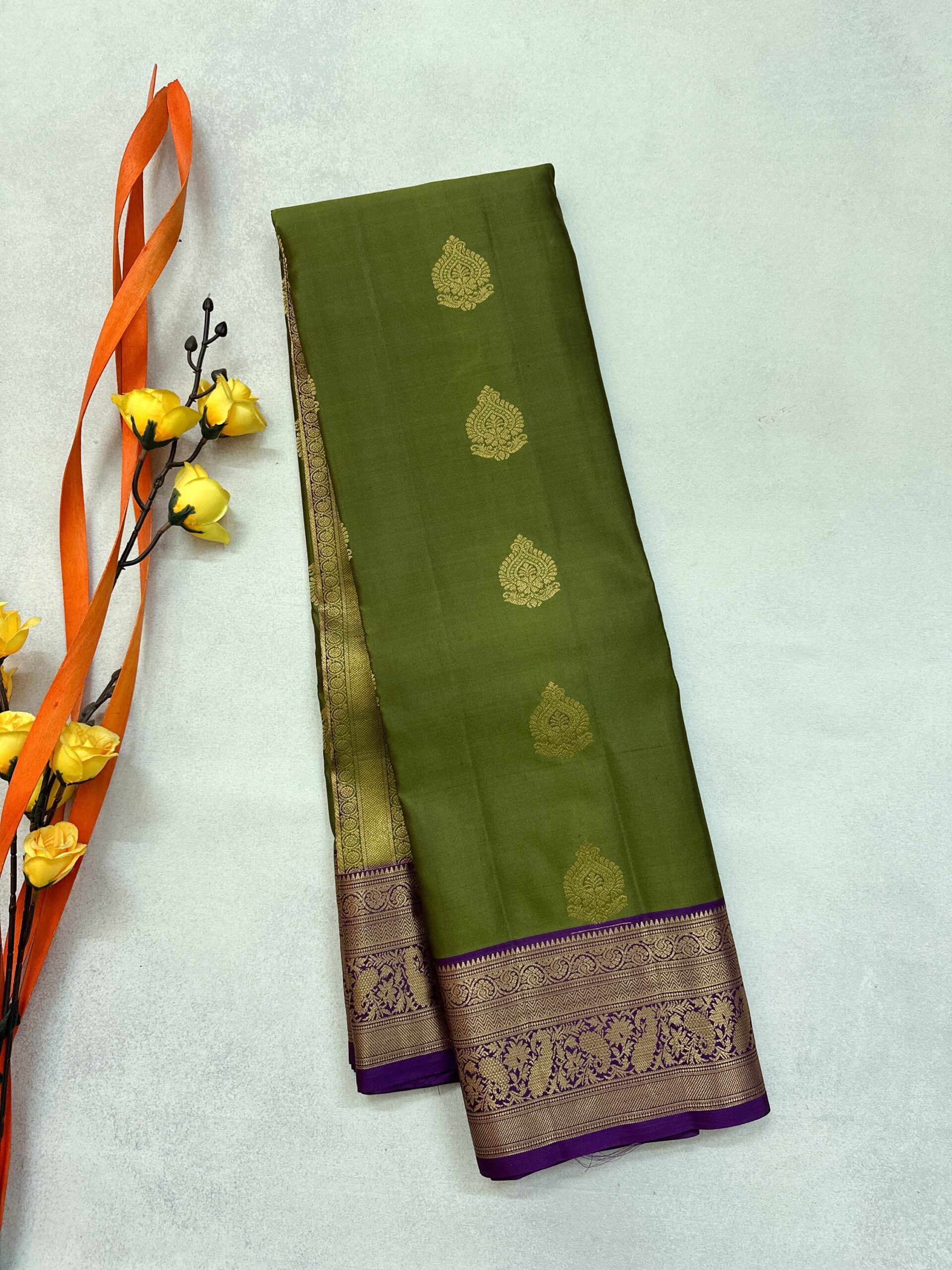 Traditional Jacquard Border Soft Silk Saree