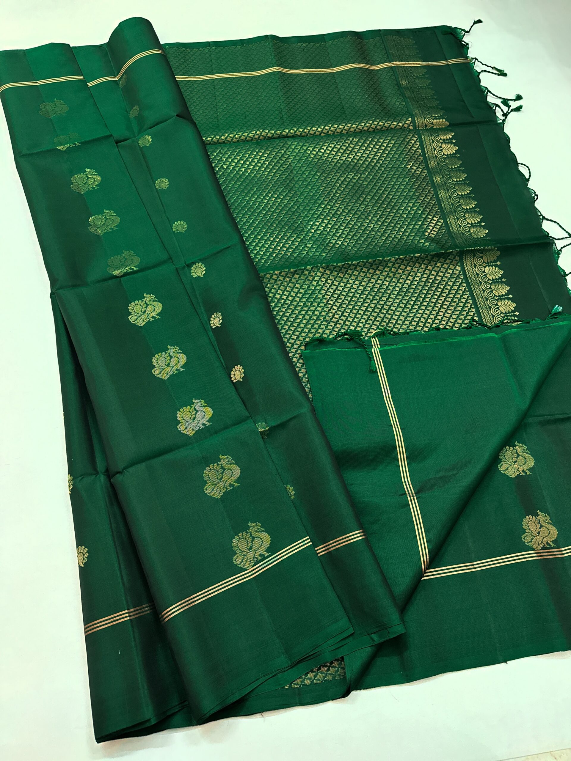 Handloom Soft Silk - Mix Saree - Image 2