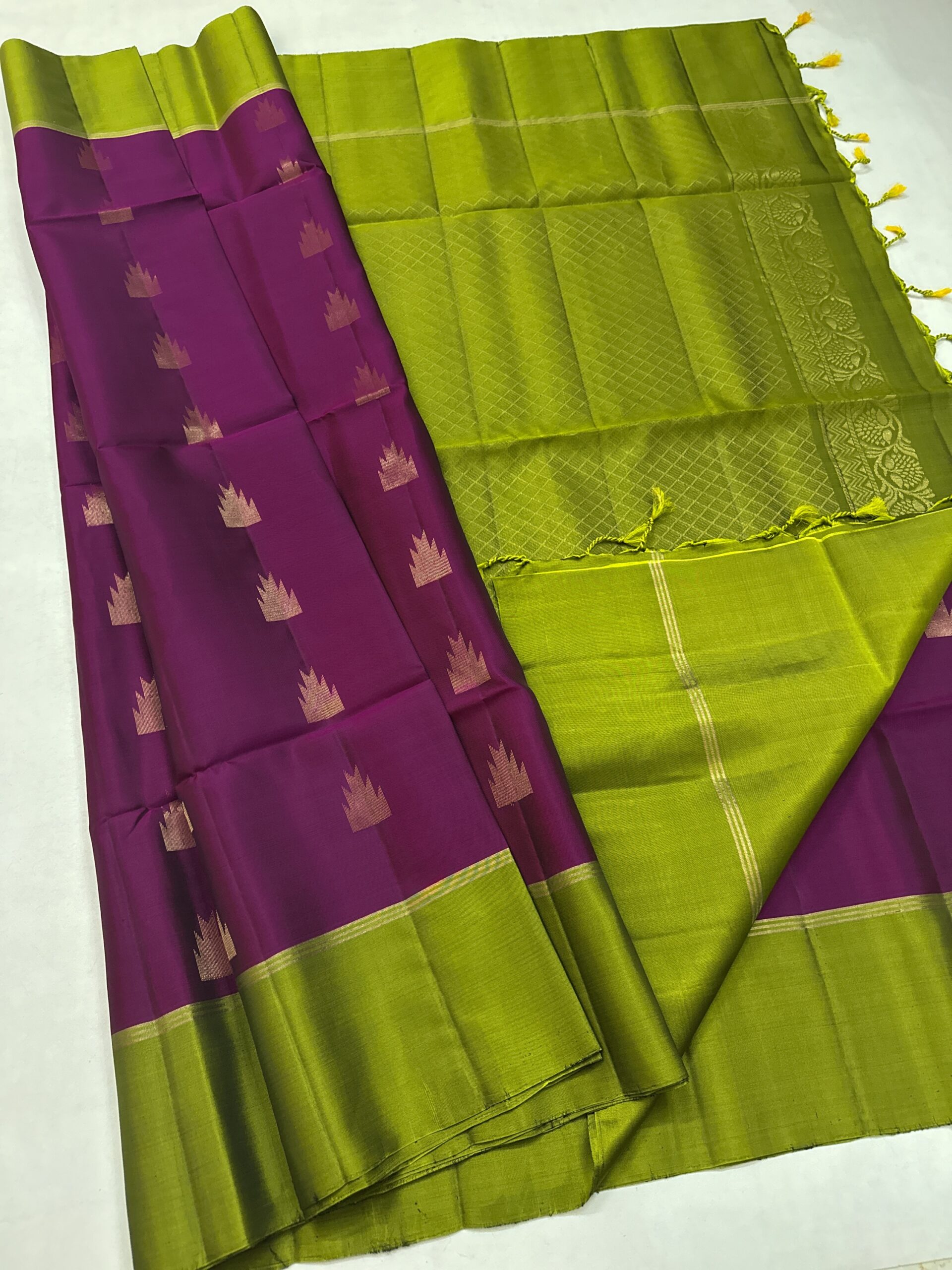 Handloom Soft Silk - Mix Saree - Image 2