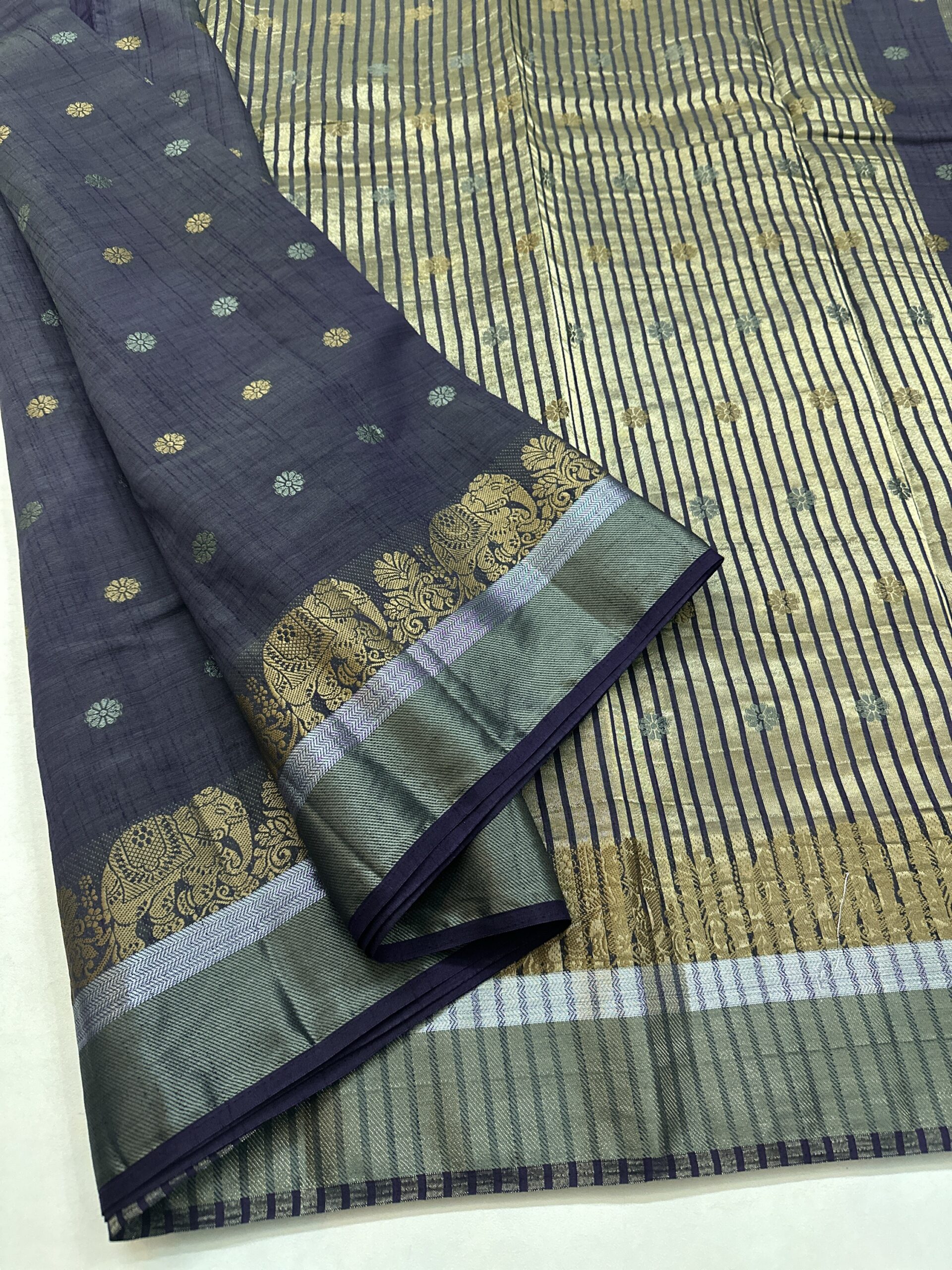 Beautiful Semi Tussar Saree - Image 4