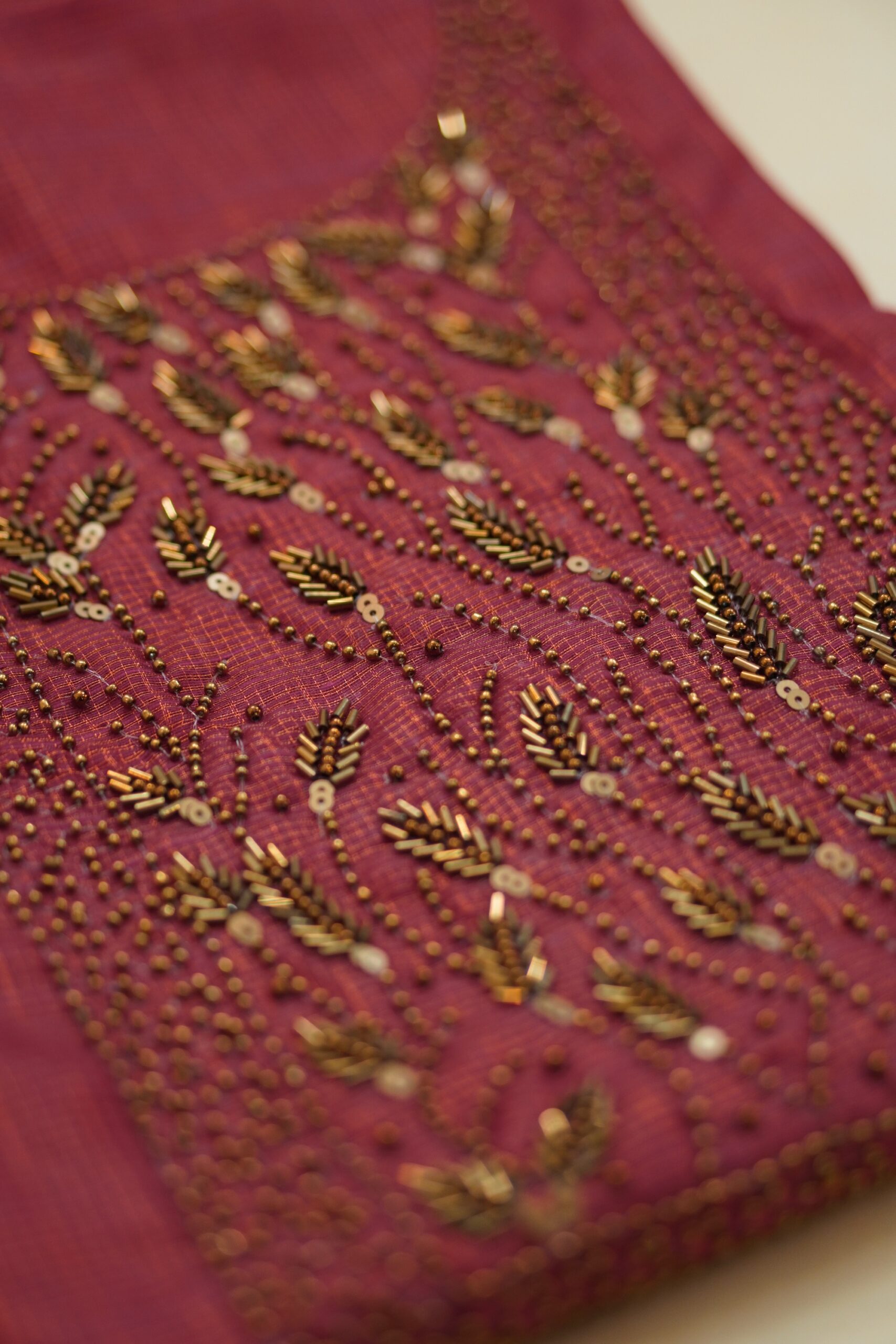 Luxurious Aari work Unstitched Salwar Material - Image 3