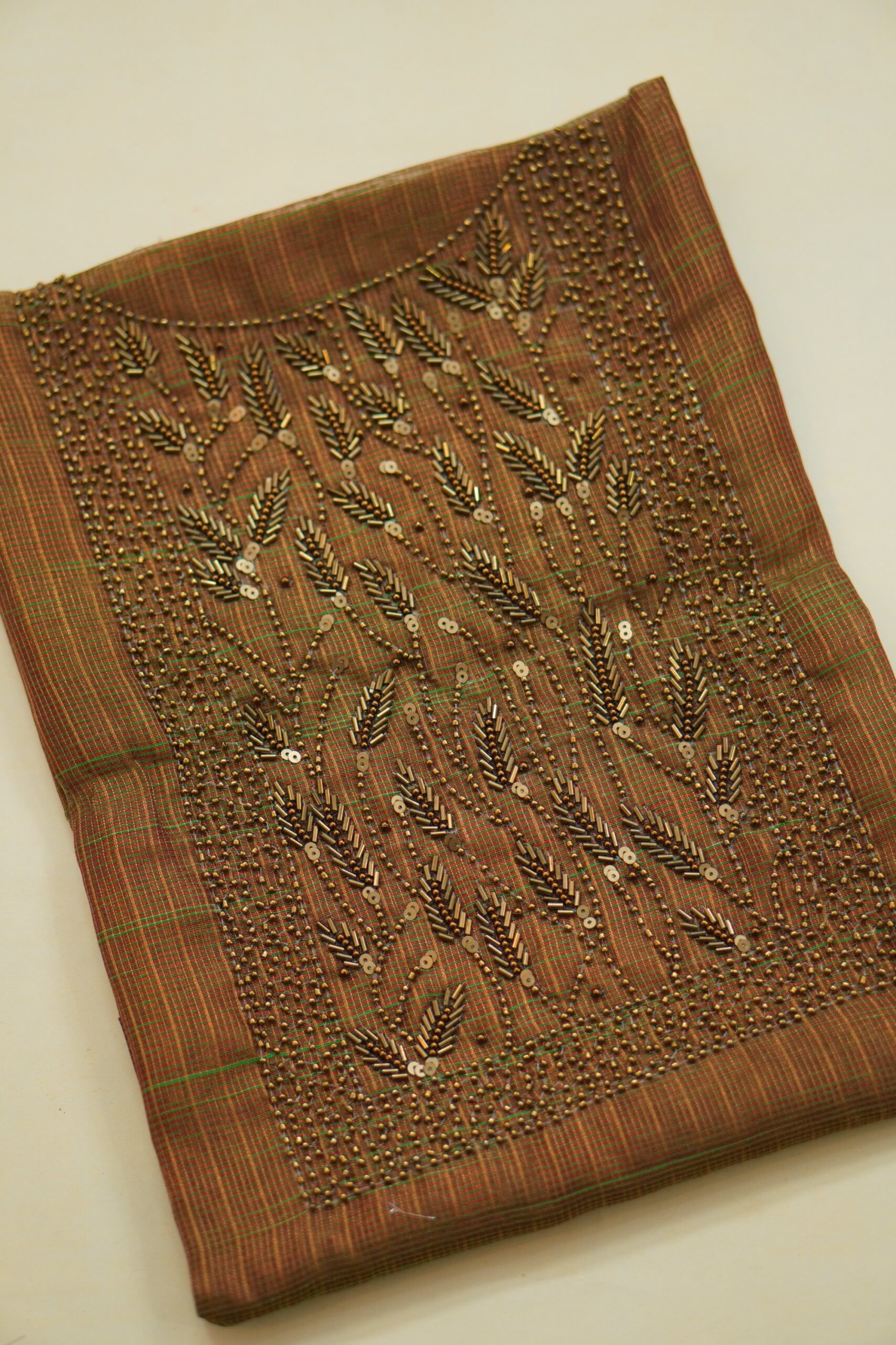 Luxurious Aari work Unstitched Salwar Material - Image 2